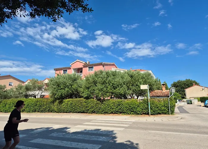 Apartments Sanja-Marino